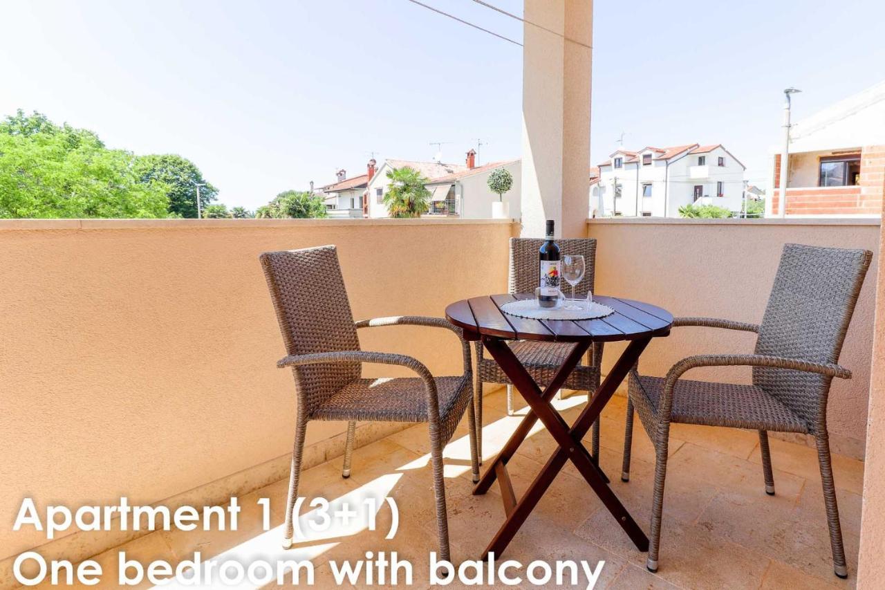Sunshine Apartments Funtana With Balcony And Sea View Bagian luar foto